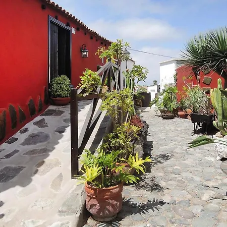 Relaxing Getaway In Arico La Sabinita 別荘 La Degollada